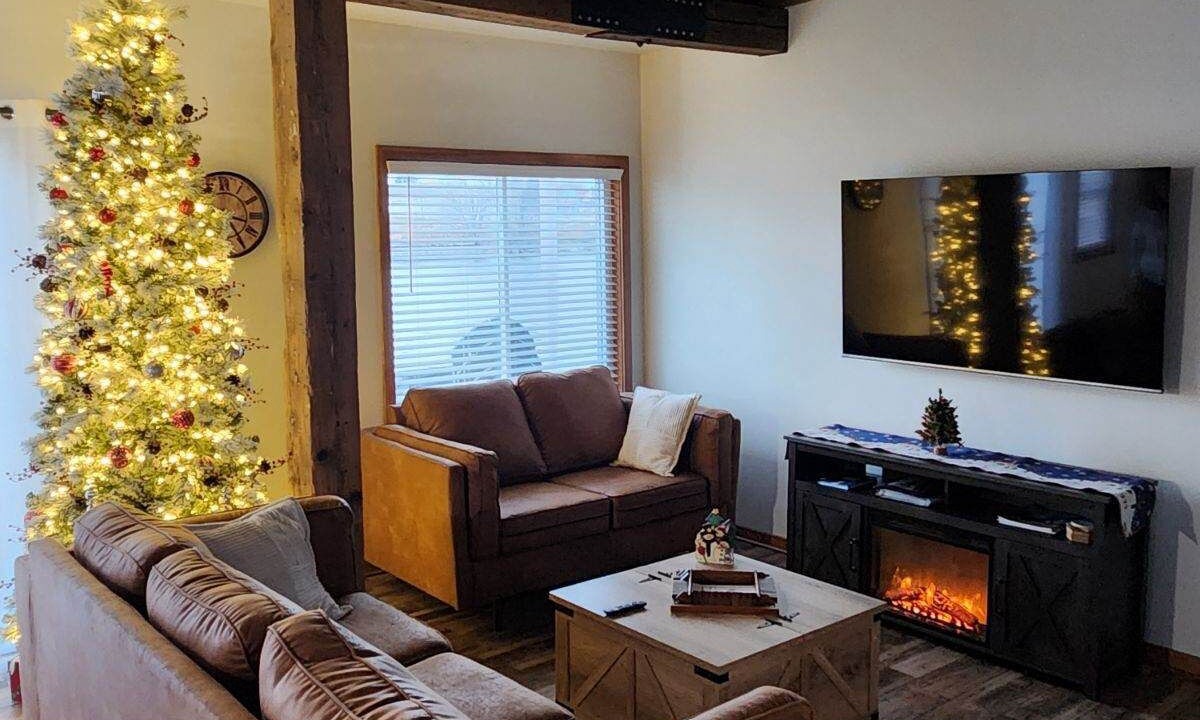 Photo of Livingroom in Two Rivers