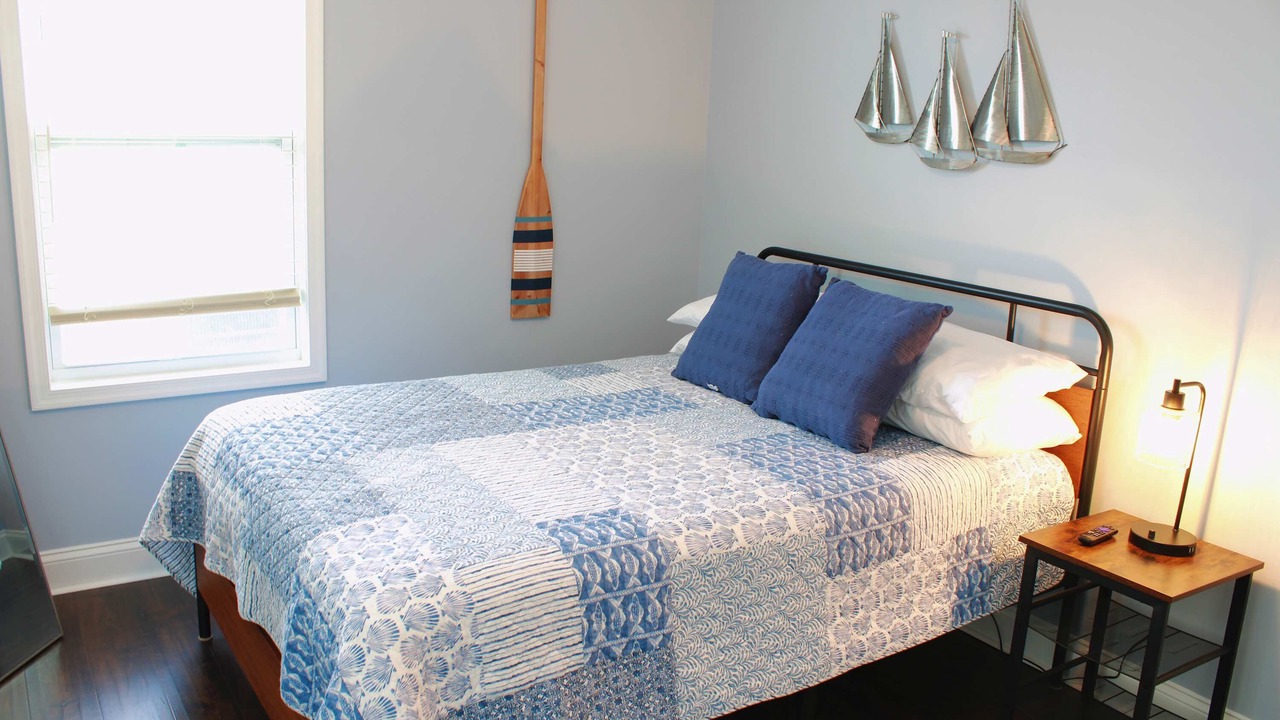 Photo of Bedroom in Pasadena