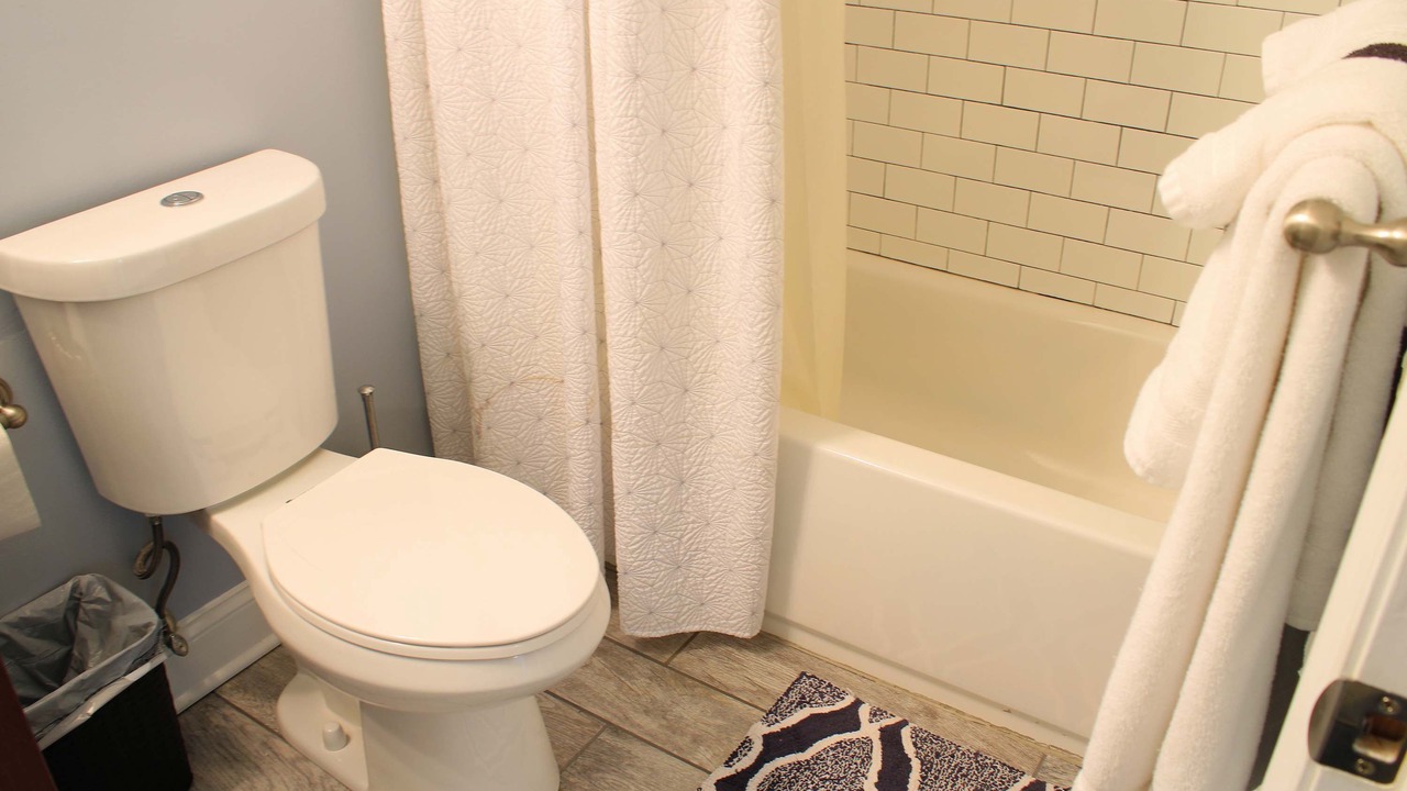 Photo of Bathroom in Pasadena