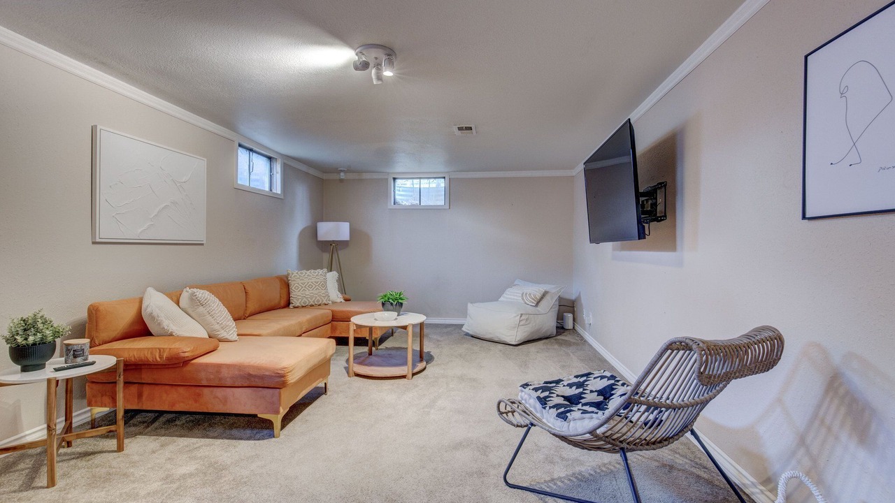 Photo of Livingroom in South Westminster