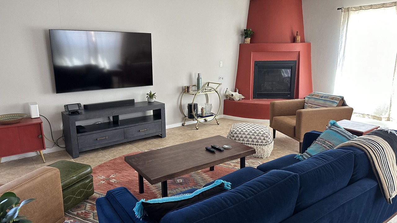 Photo of Livingroom in Mesa Del Sol Innovation Park