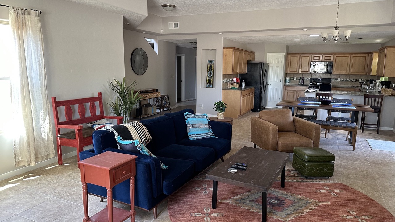 Photo of Livingroom in Mesa Del Sol Innovation Park