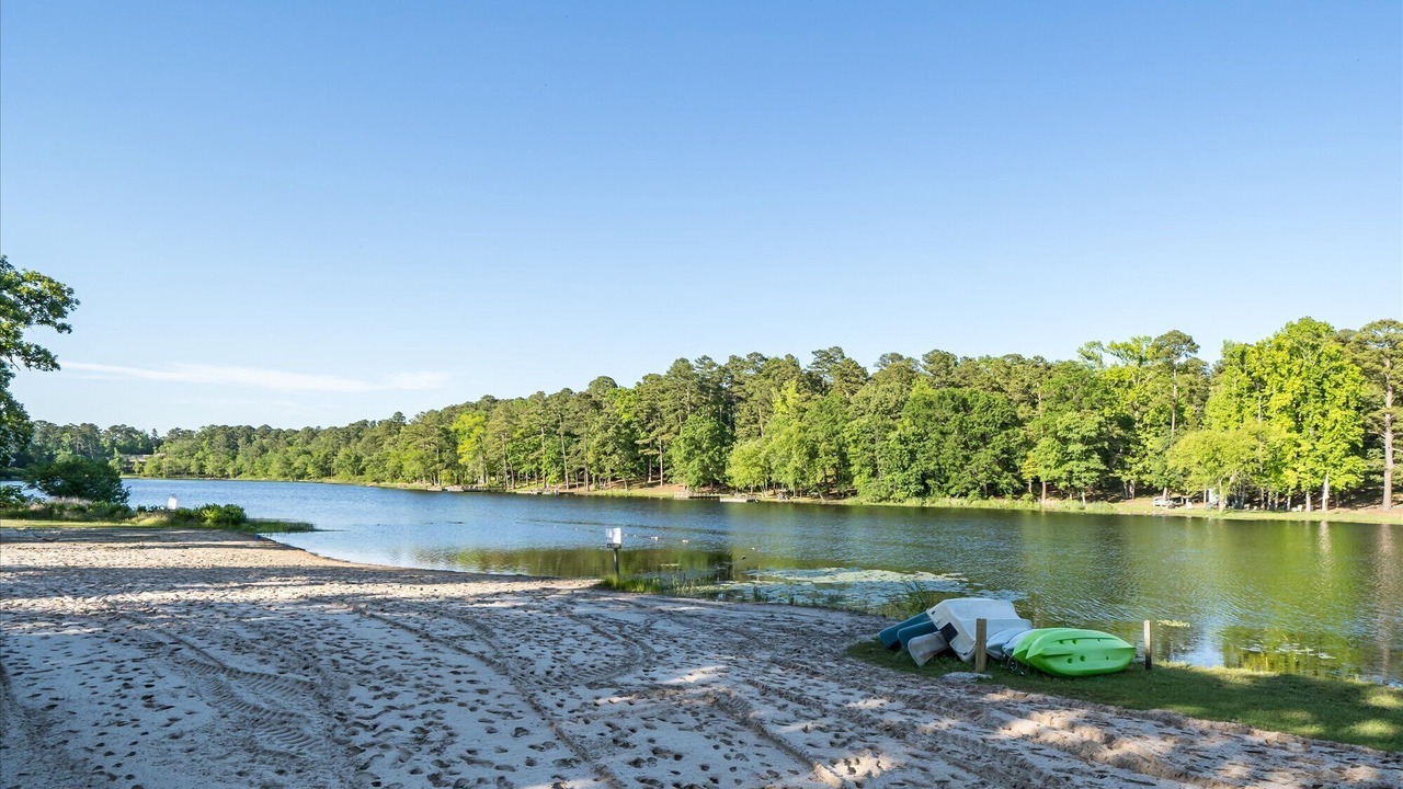 Photo of Others in Holly Lake Ranch