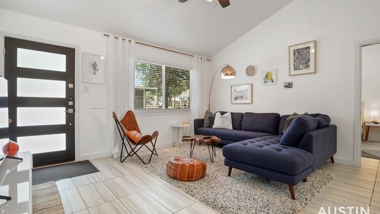 Photo of Bedroom in North University
