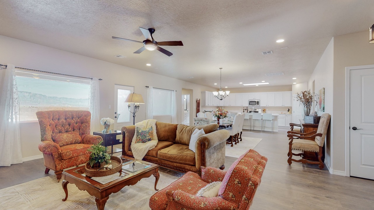 Photo of Livingroom in Rio Rancho