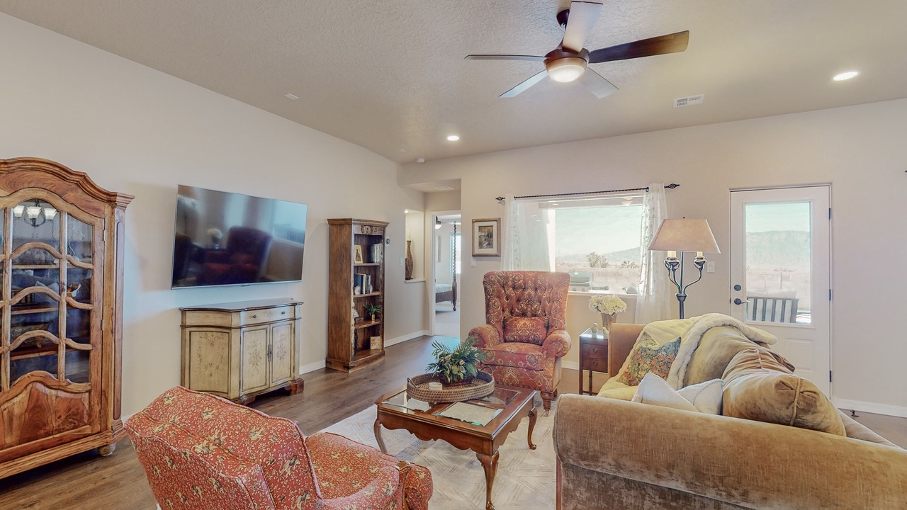 Photo of Livingroom in Rio Rancho