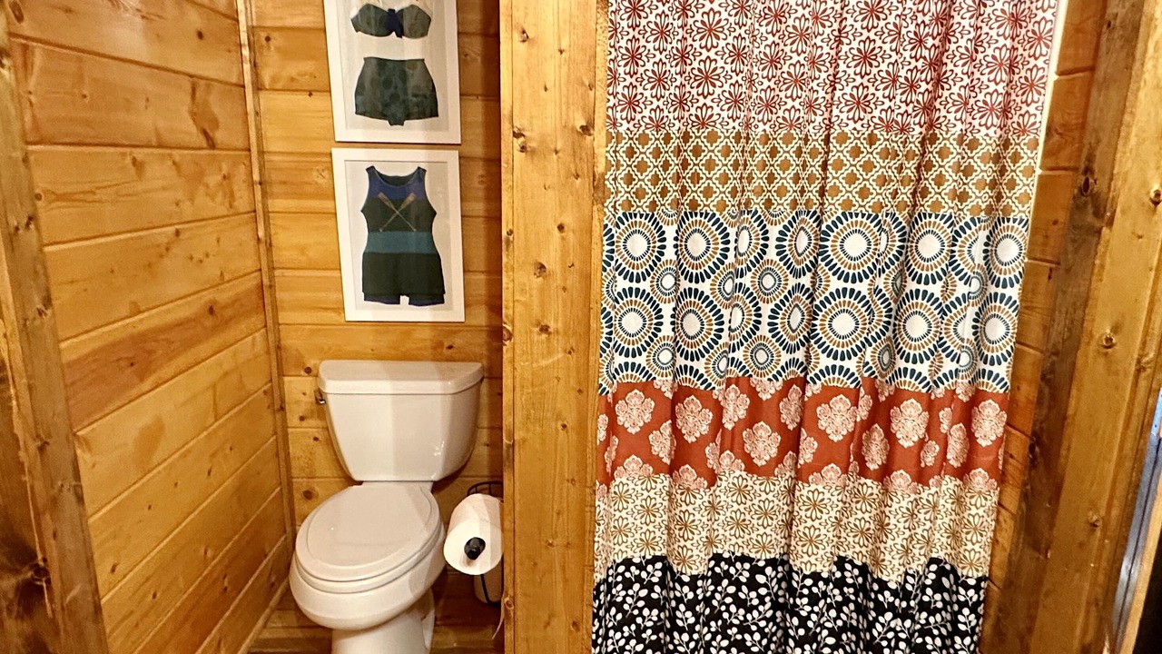 Photo of Bathroom in Baxter