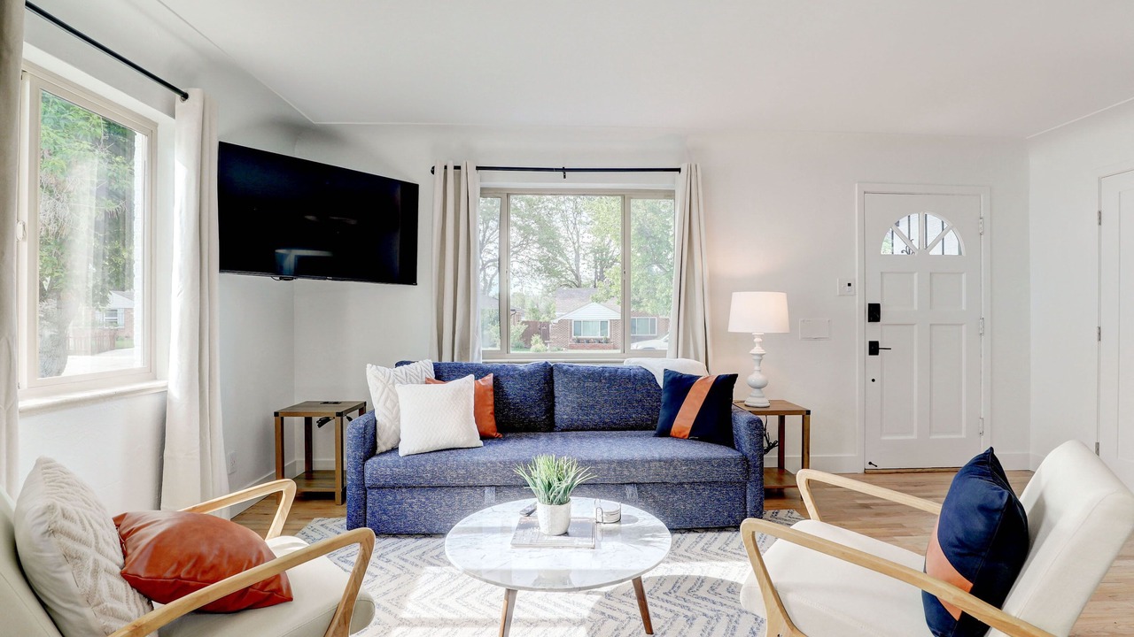 Photo of Livingroom in Arvada