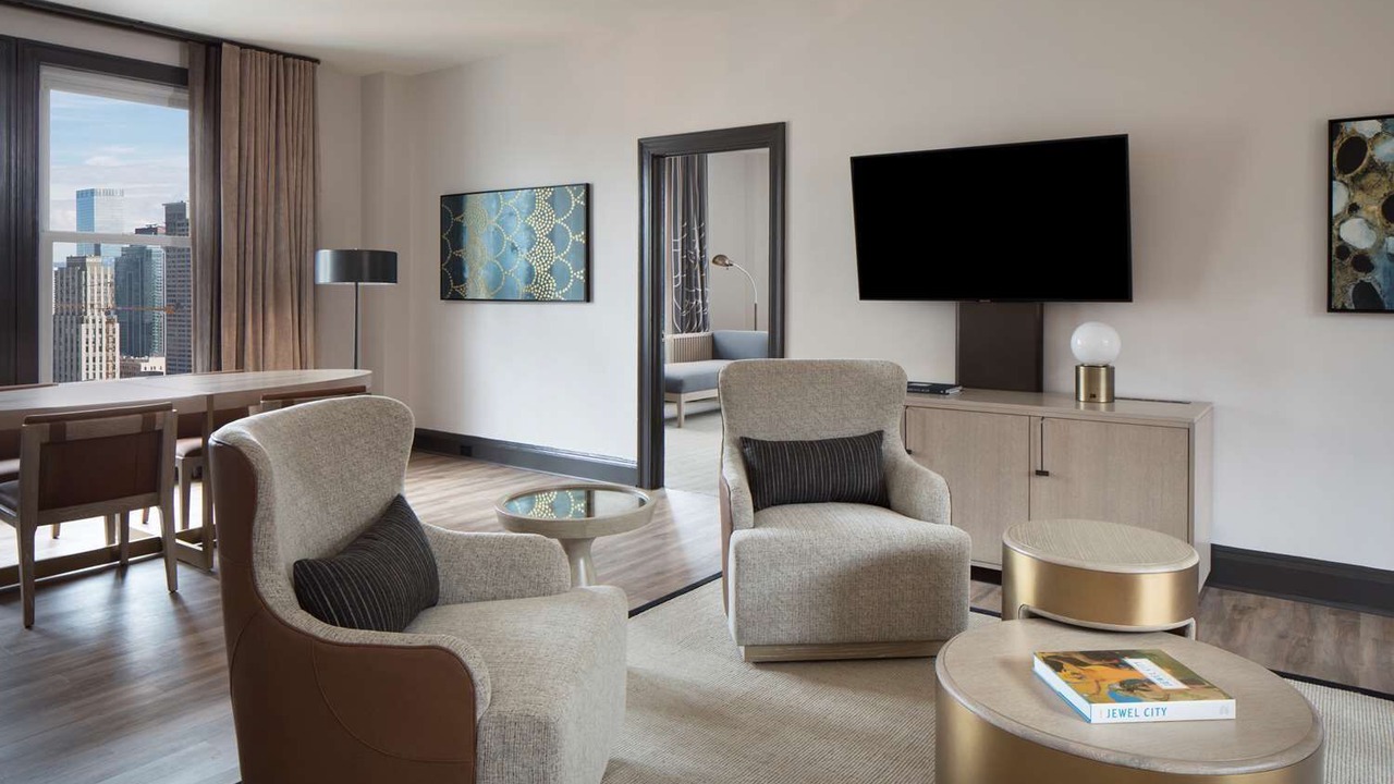 Photo of Livingroom in Theater District
