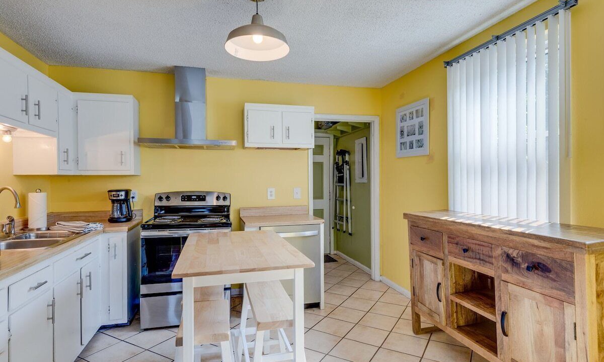 Photo of Kitchen in Inglewood