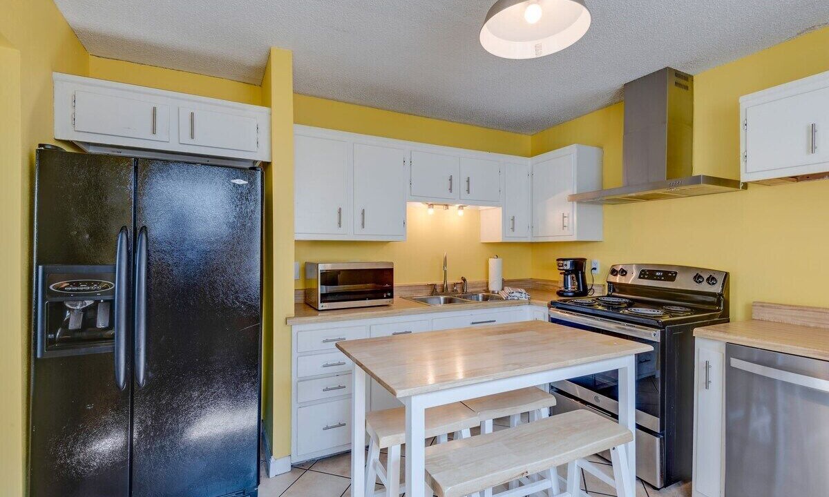 Photo of Kitchen in Inglewood