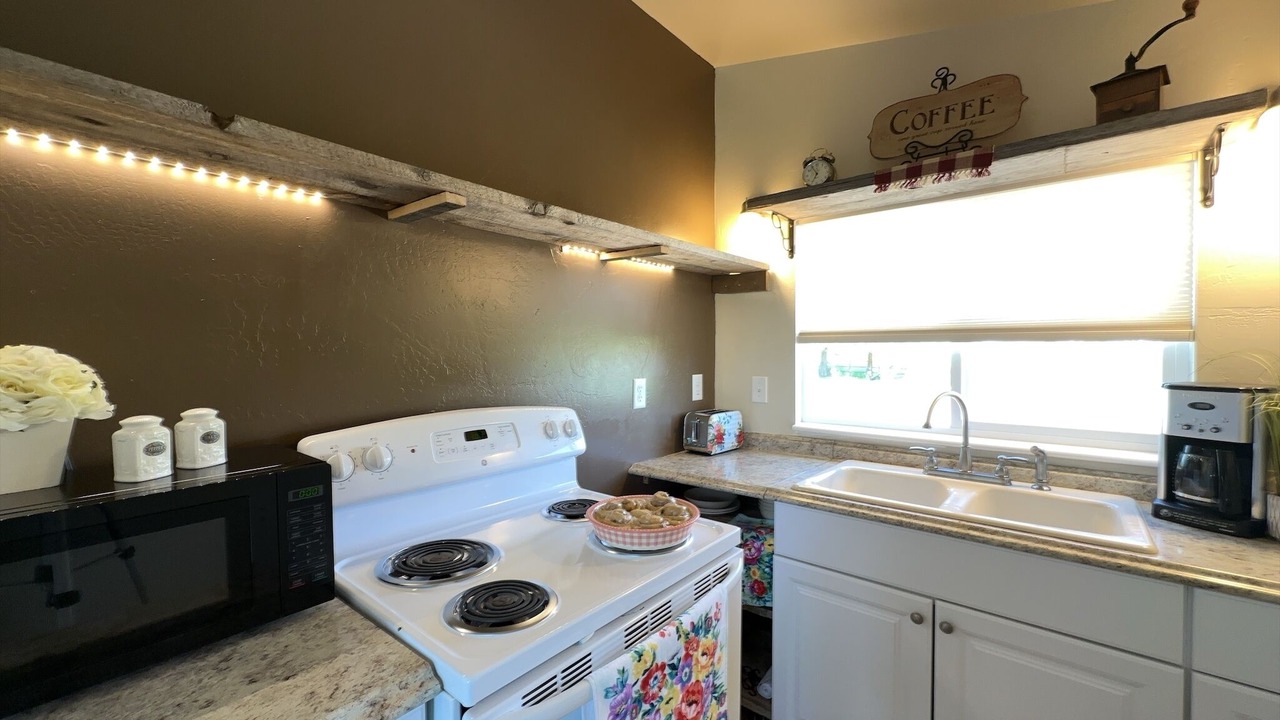 Photo of Kitchen in Lazear