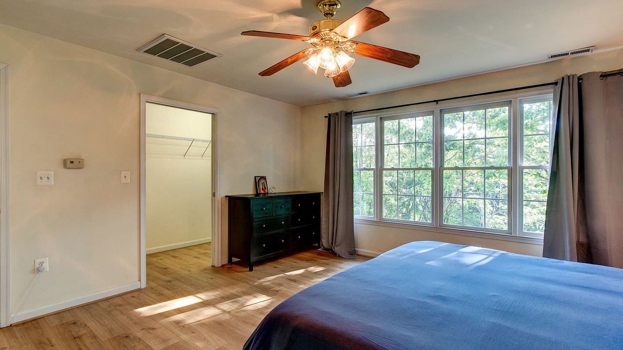 Photo of Bedroom in Harpers Ferry