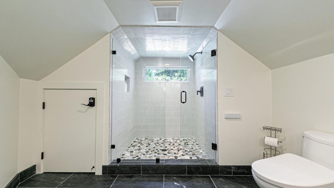 Photo of Bathroom in Brockway
