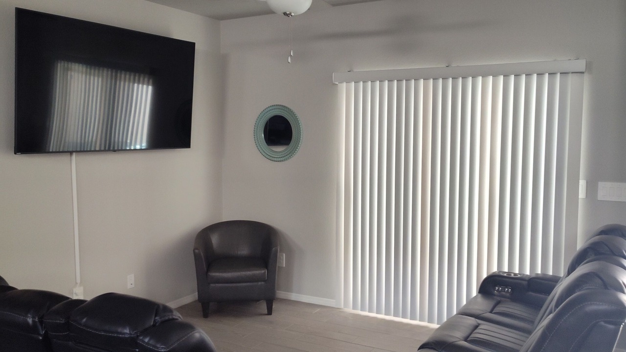 Photo of Livingroom in Los Lunas