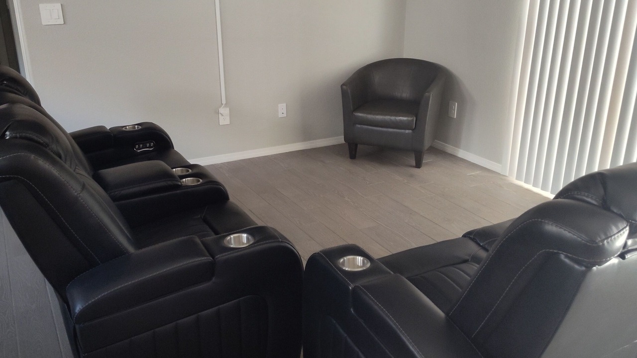 Photo of Livingroom in Los Lunas