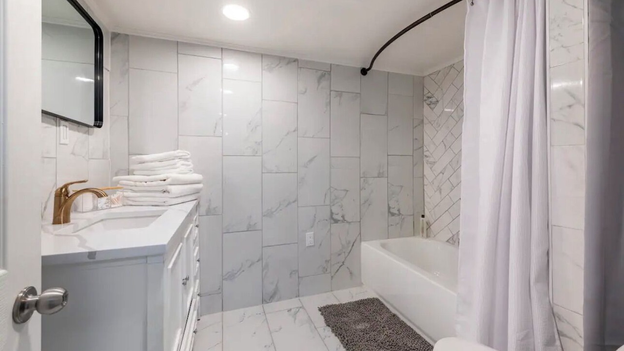 Photo of Bathroom in Congress Park