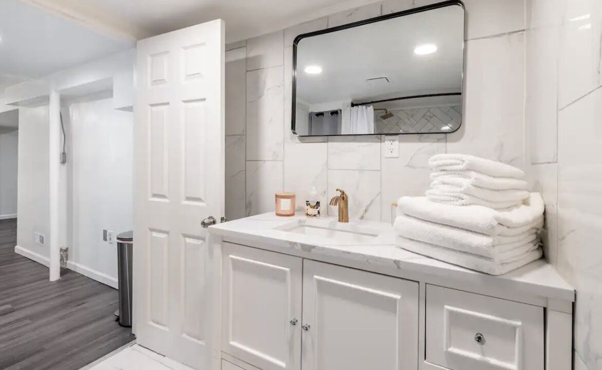 Photo of Bathroom in Congress Park