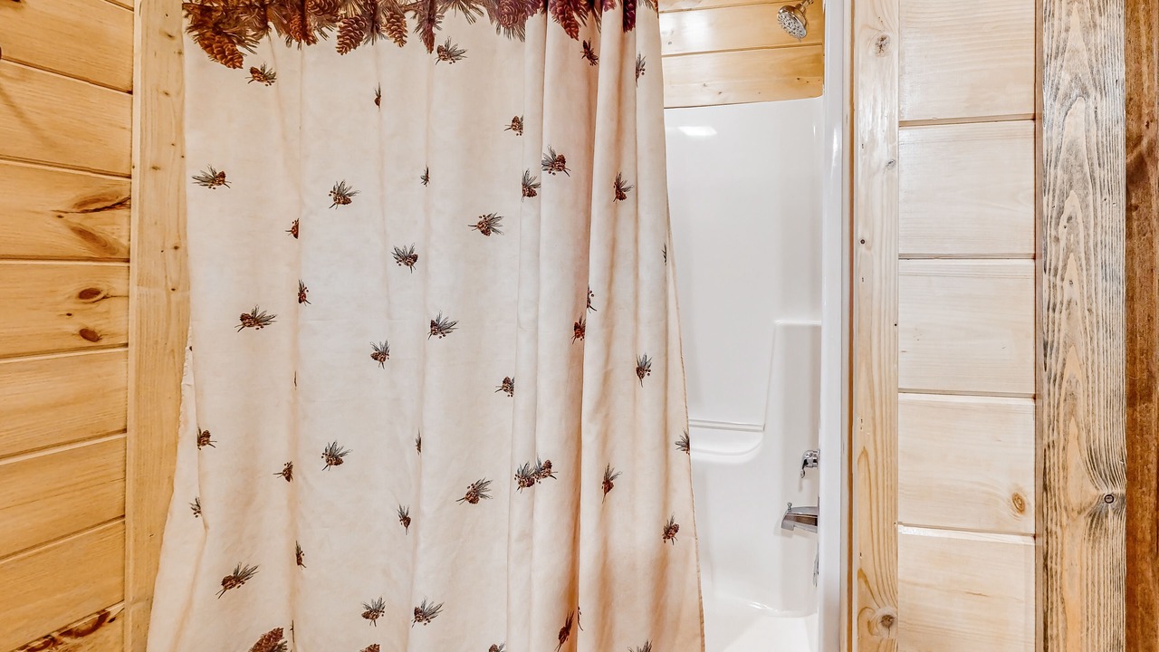 Photo of Bathroom in Ridges Over the Lake