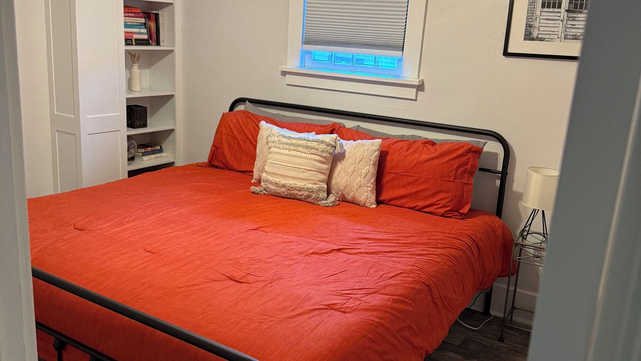 Photo of Bedroom in Old Town West