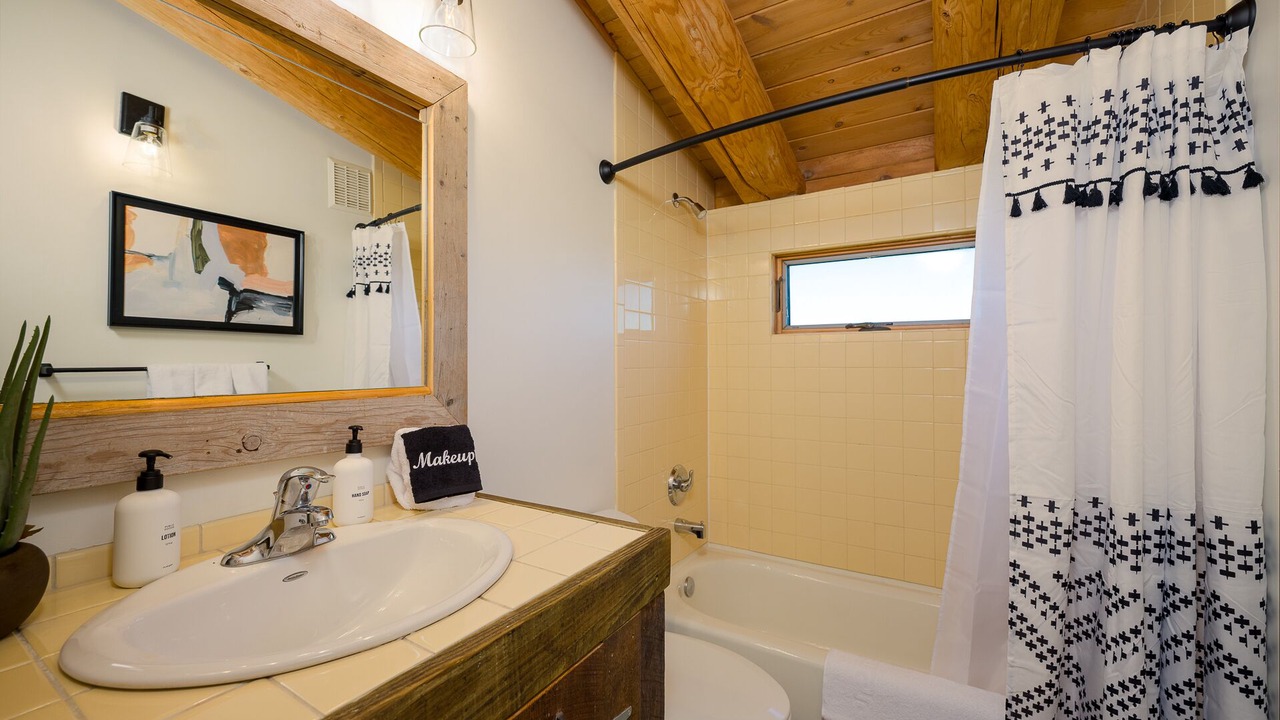 Photo of Bathroom in Chama
