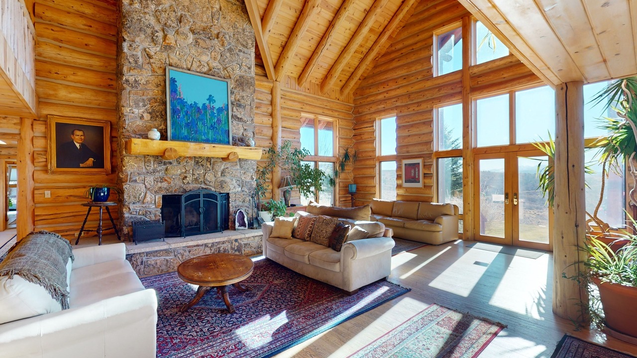 Photo of Livingroom in Glenwood Springs