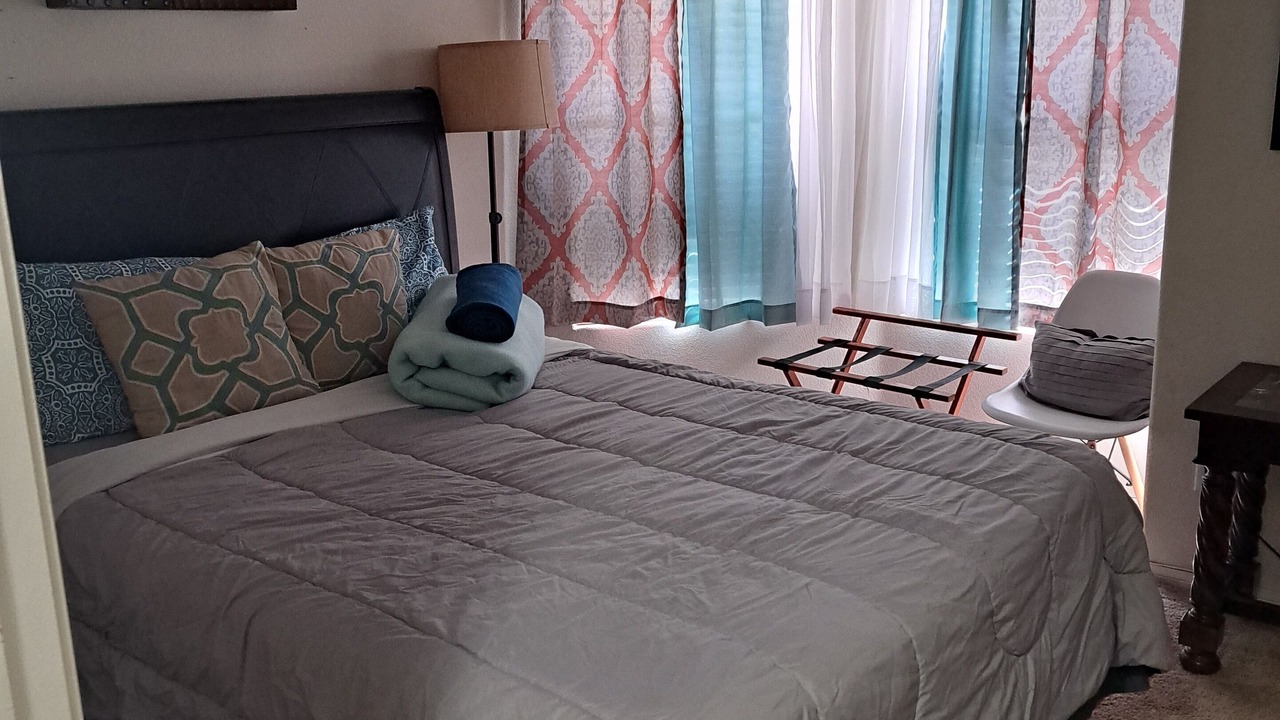 Photo of Bedroom in Desert Shores