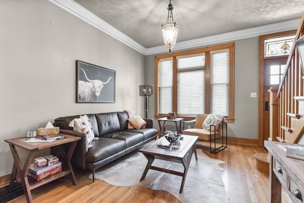 Photo of Livingroom in Little Italy