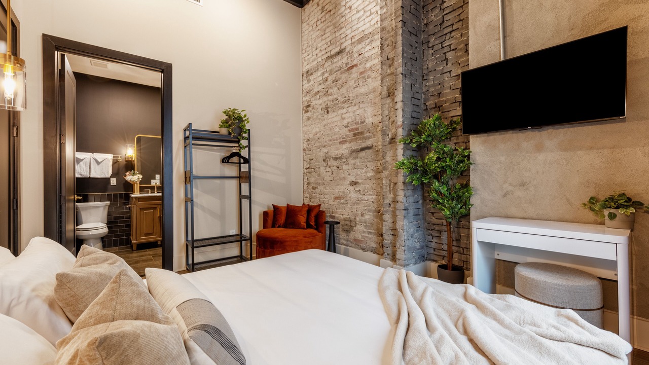 Photo of Bedroom in Downtown Nashville