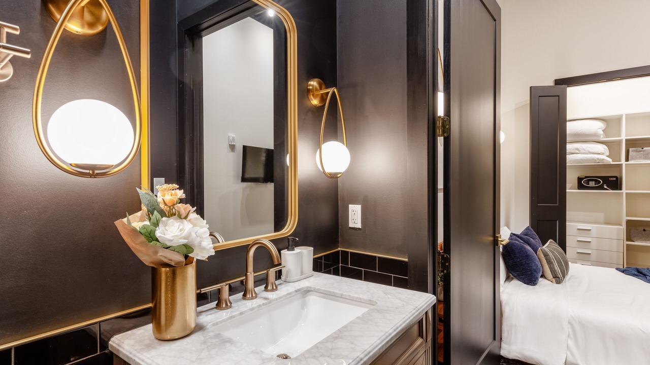 Photo of Bathroom in Downtown Nashville