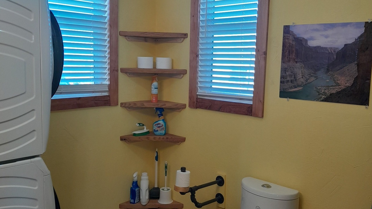 Photo of Bathroom in Alamosa