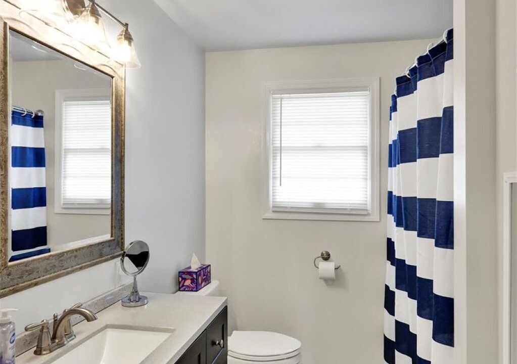 Photo of Bathroom in Paradise