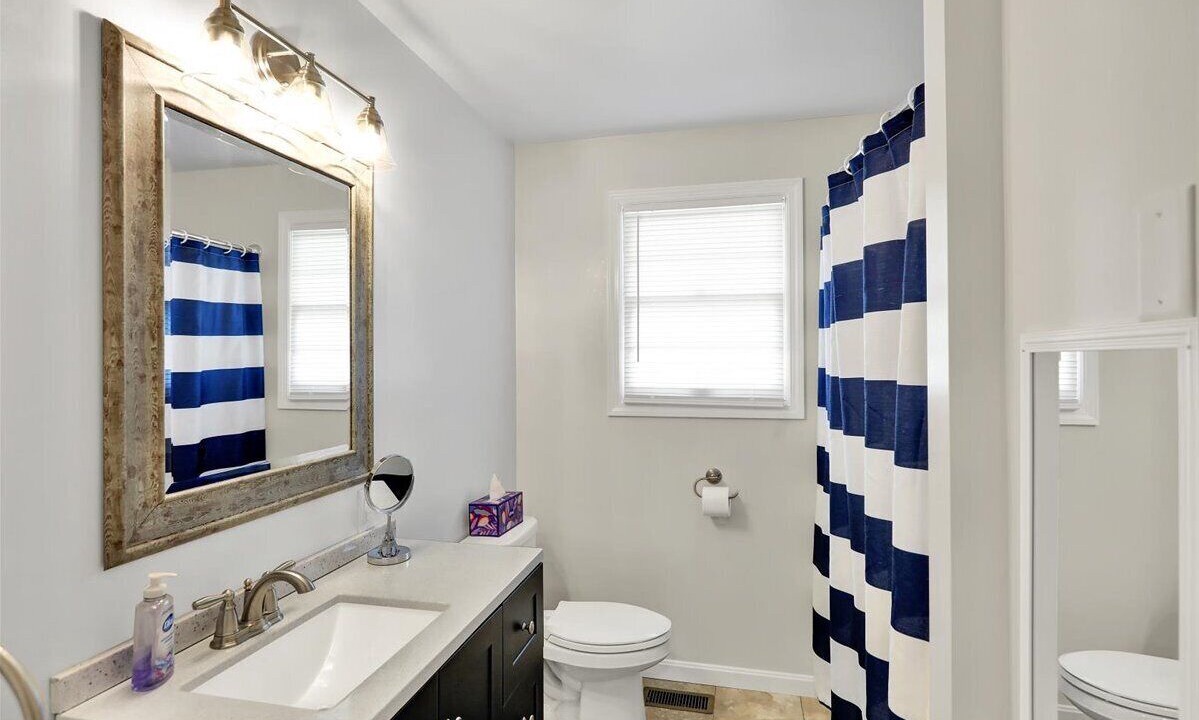 Photo of Bathroom in Paradise