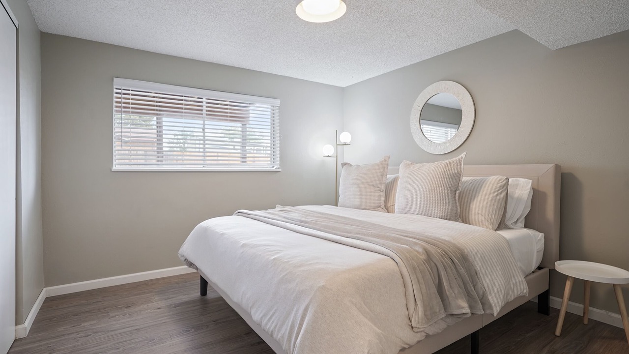 Photo of Bedroom in Oak Park