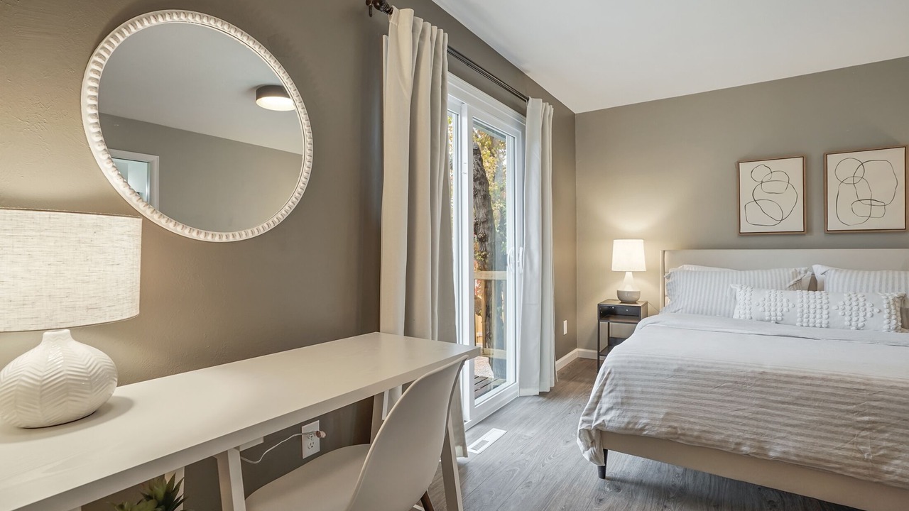 Photo of Bedroom in Oak Park