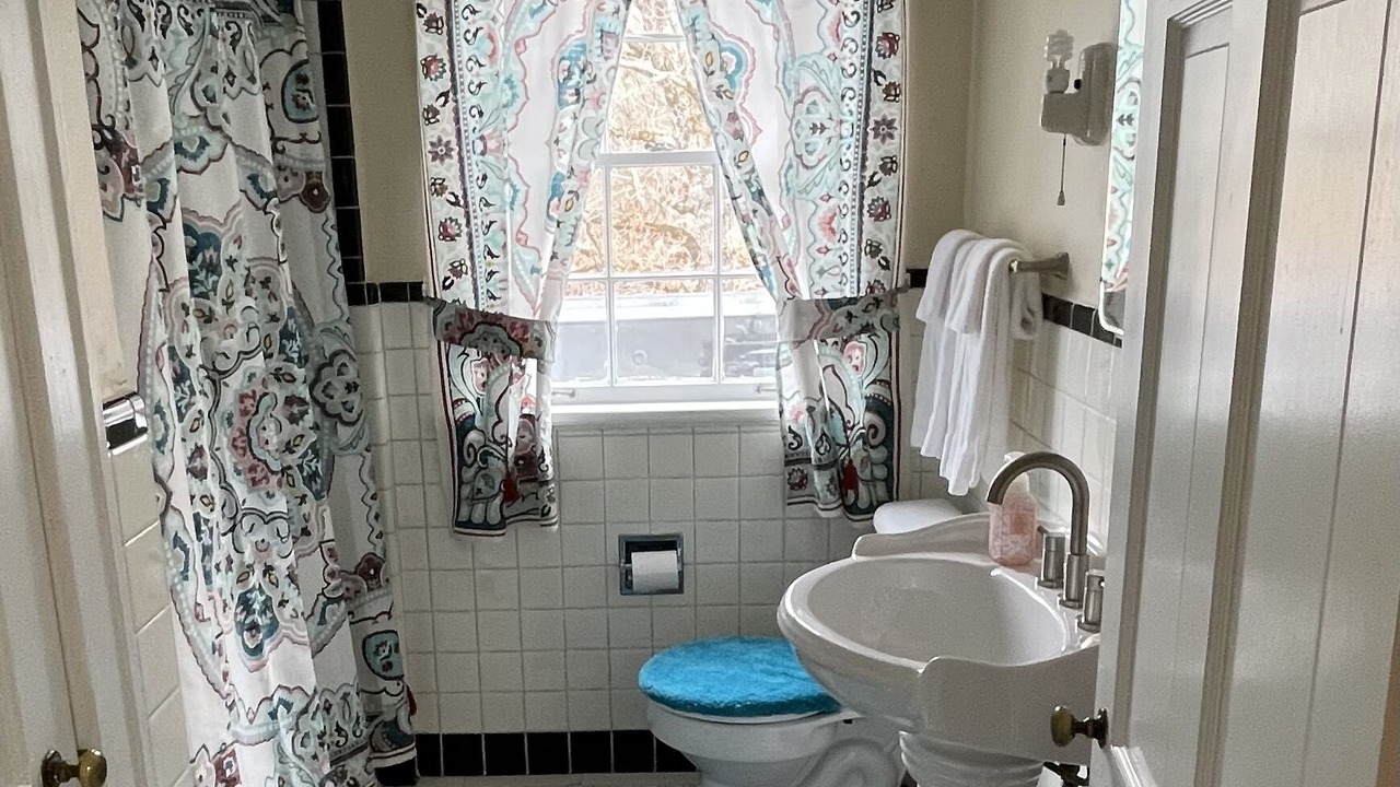Photo of Bathroom in Norma