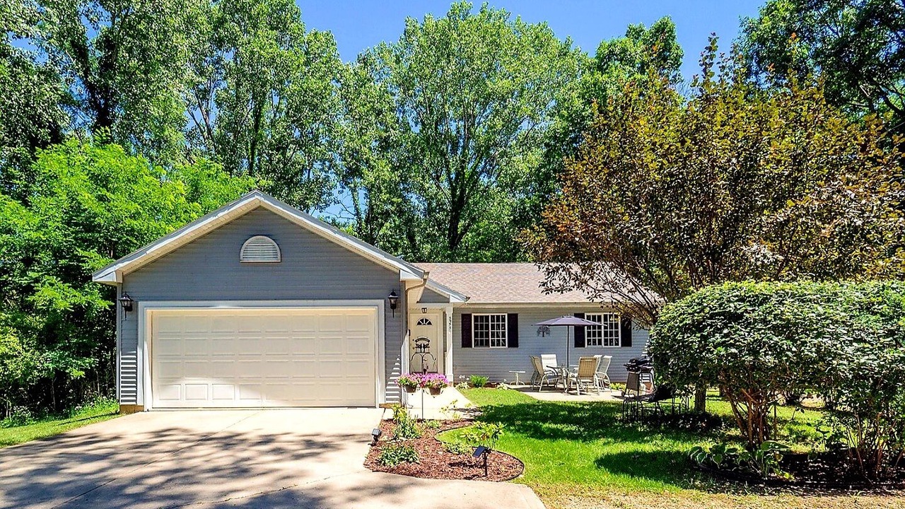 Photo of Outdoor in Sawyer