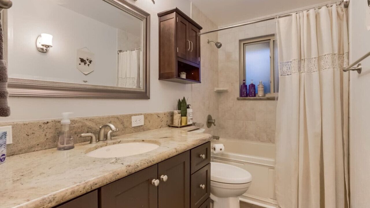 Photo of Bathroom in Highlands