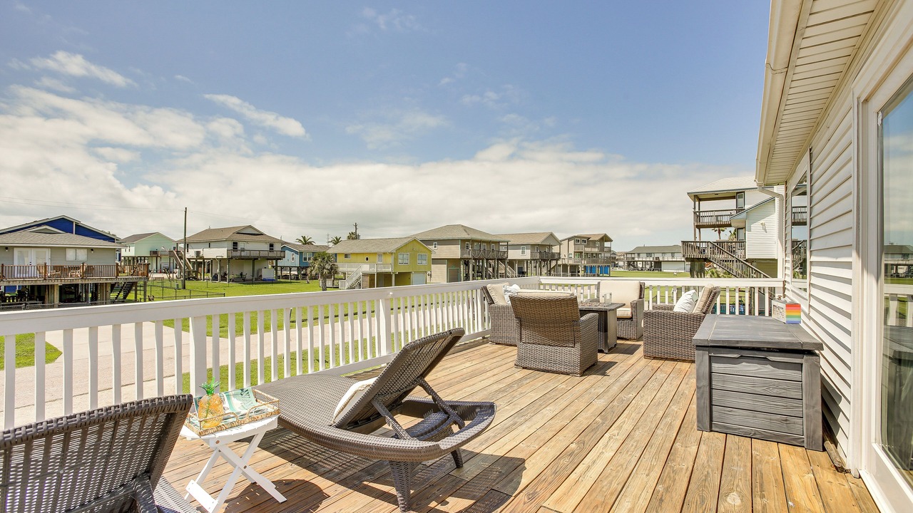 Photo of Patio Balcony in Terramar Beach