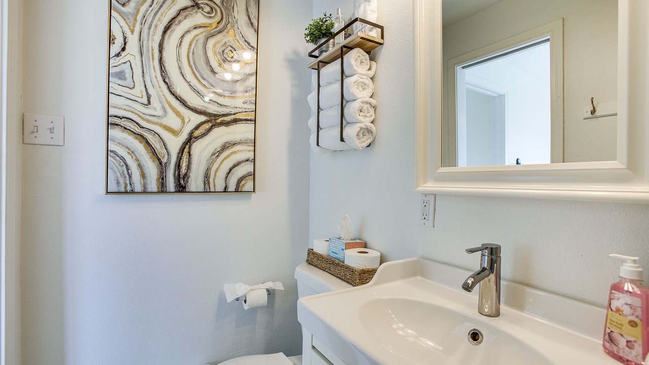 Photo of Bathroom in Terramar Beach