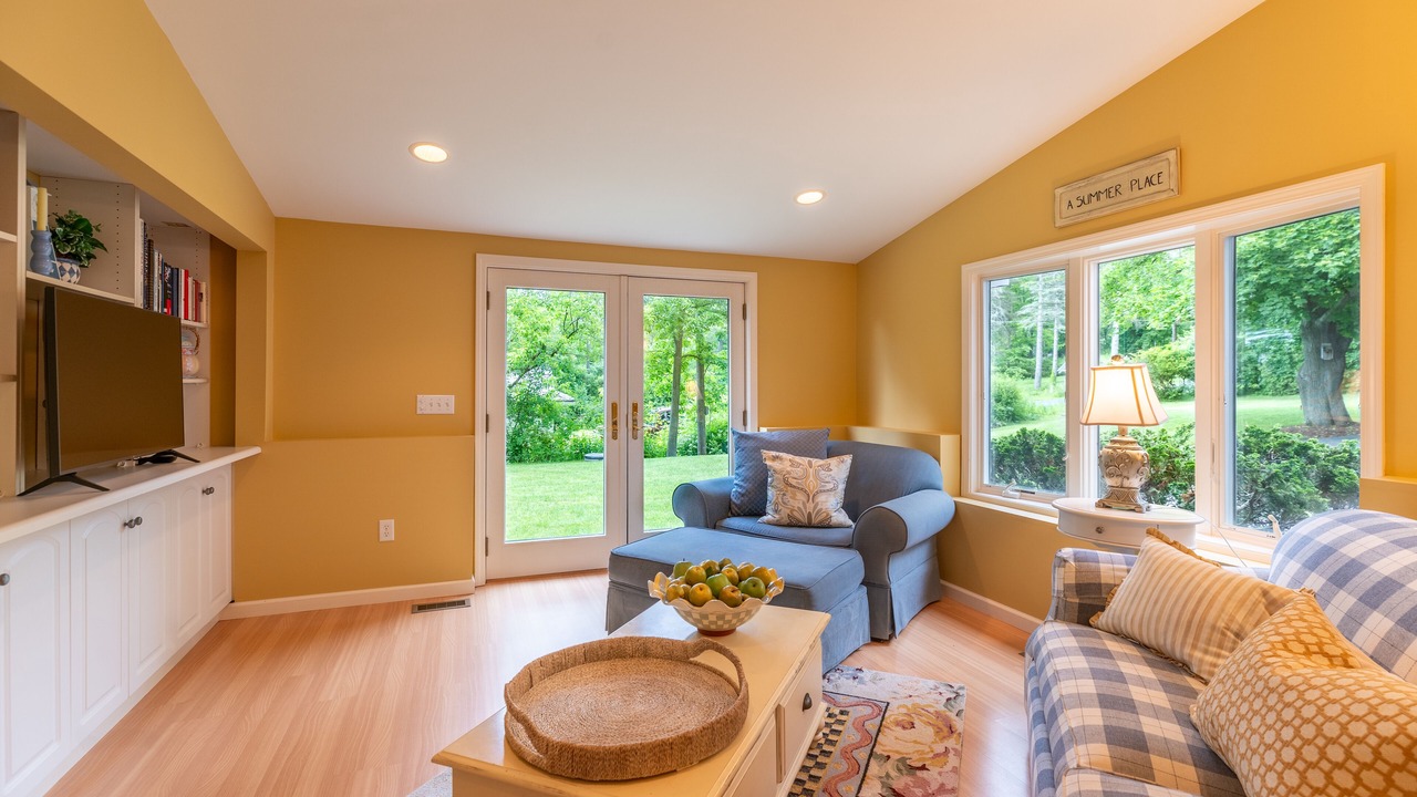 Photo of Livingroom in Town of Owasco