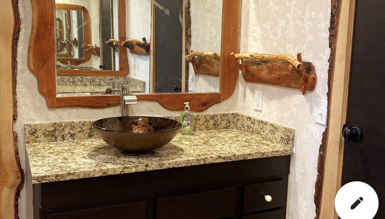 Photo of Bathroom in Timberon