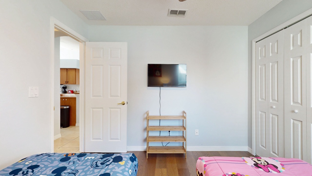 Photo of Bedroom in Orange Tree