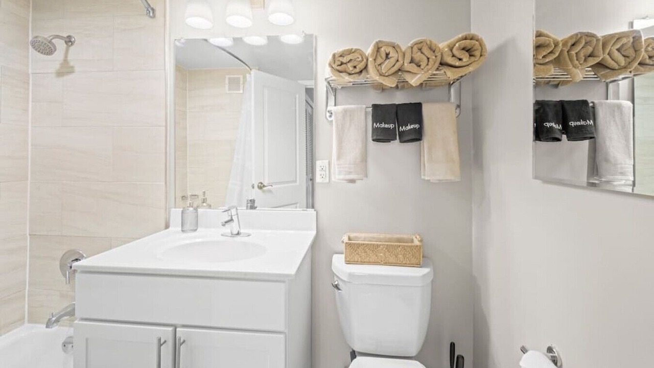 Photo of Bathroom in Crystal City