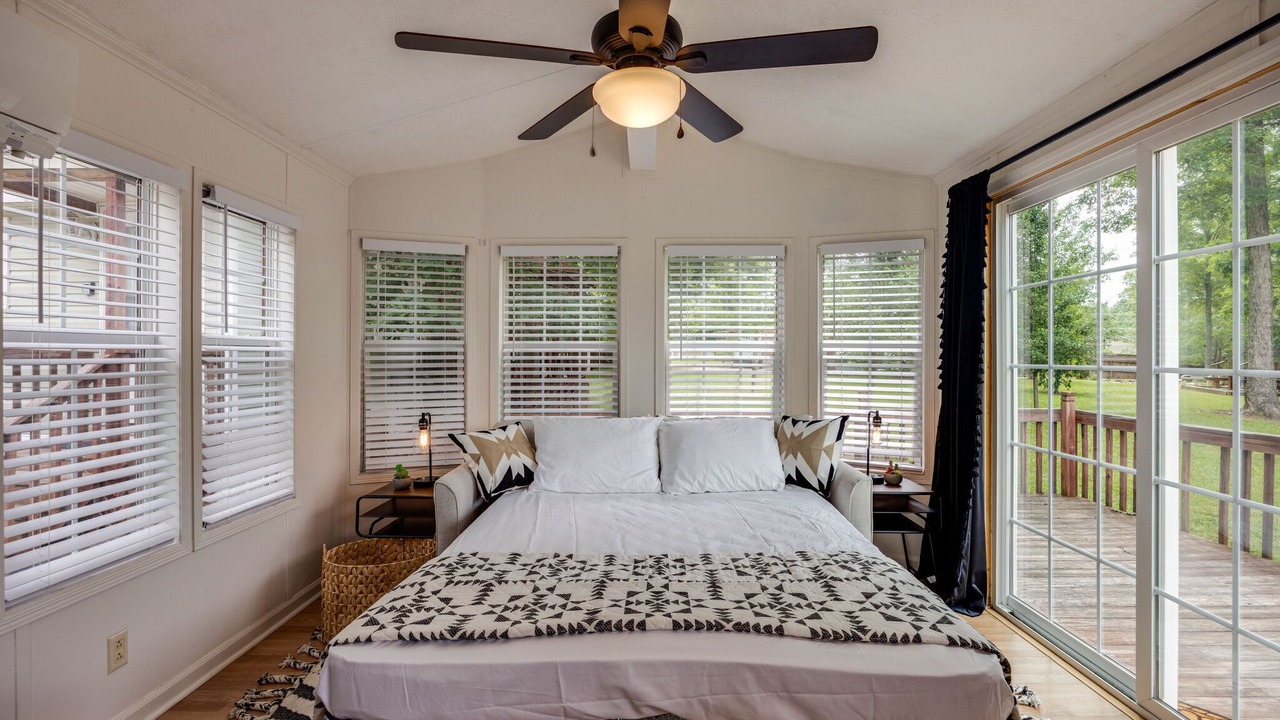 Photo of Bedroom in Monteagle