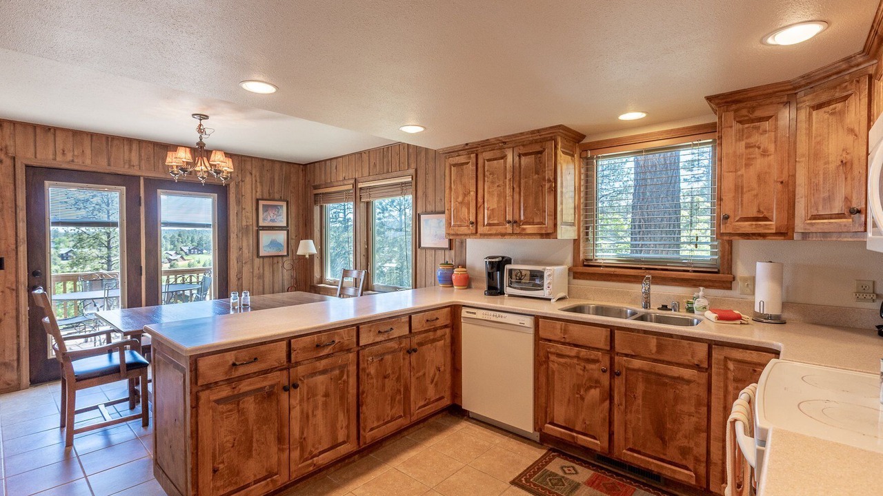 Photo of Kitchen in Pagosa Highlands