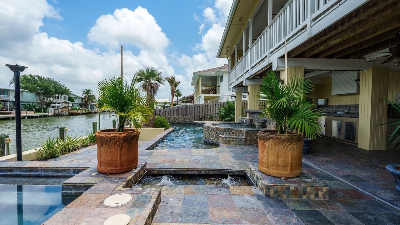 Photo of Outdoor in Key Allegro