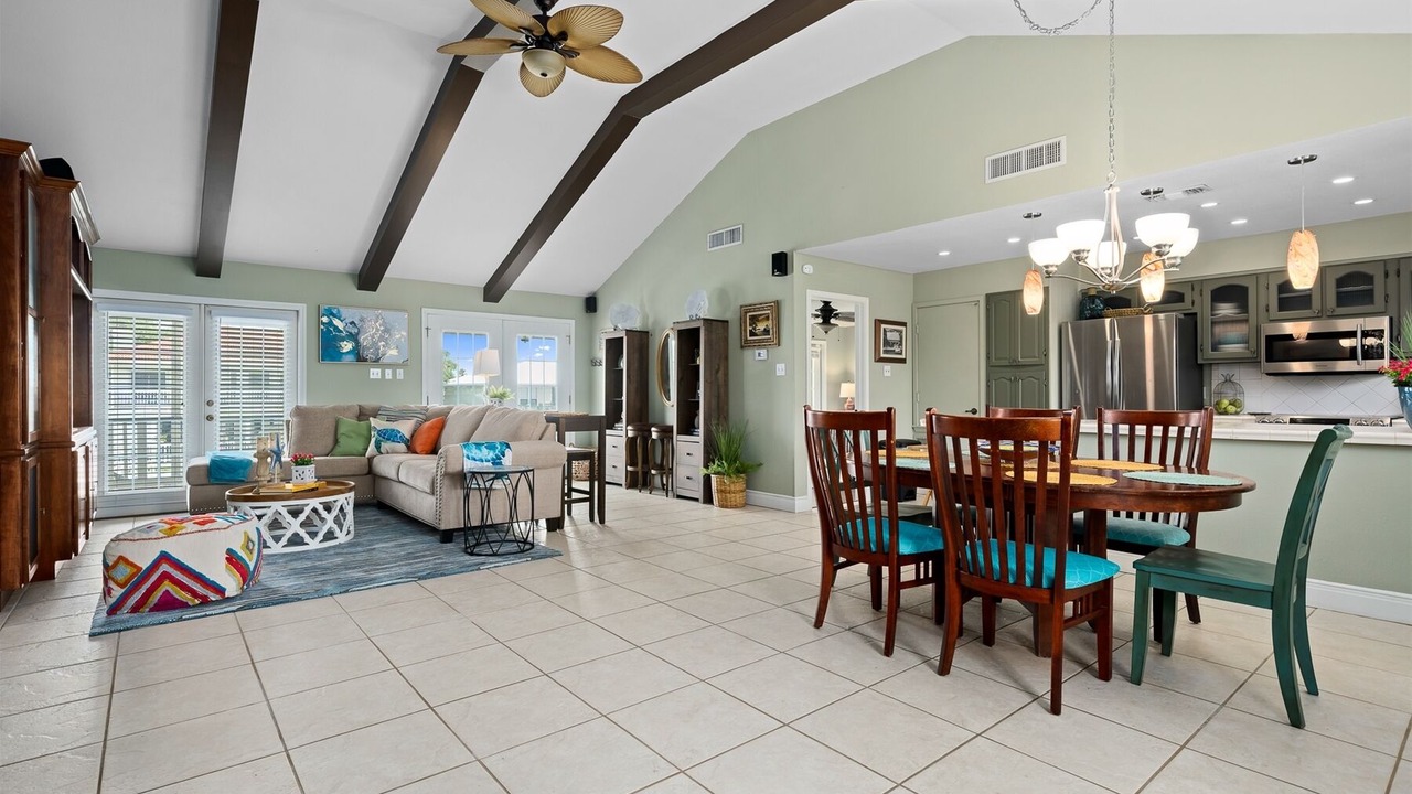 Photo of Livingroom in Key Allegro