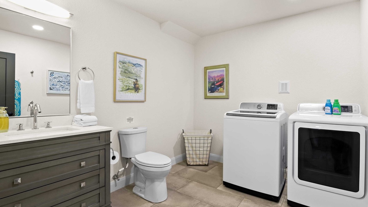 Photo of Bedroom in Broadmoor