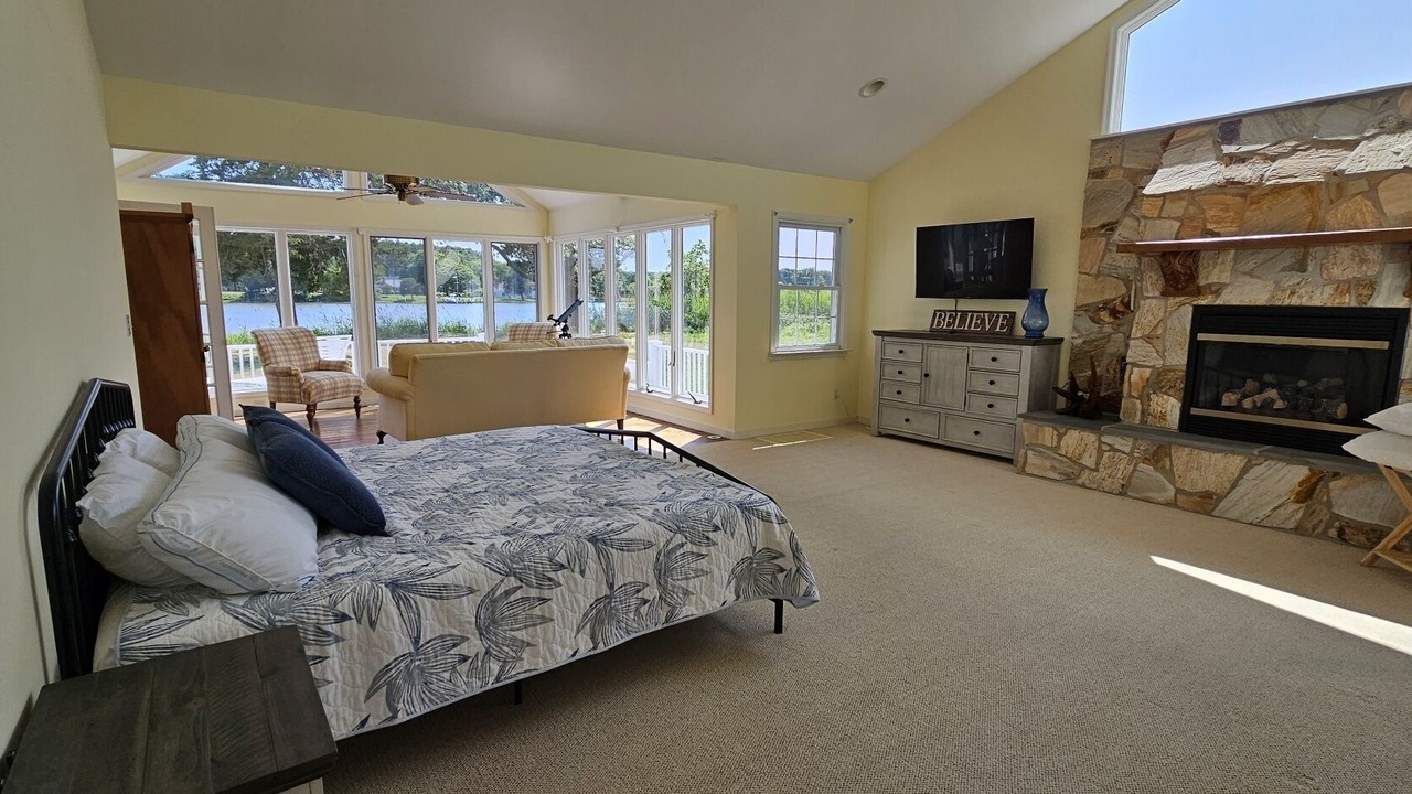 Photo of Bedroom in Secretary